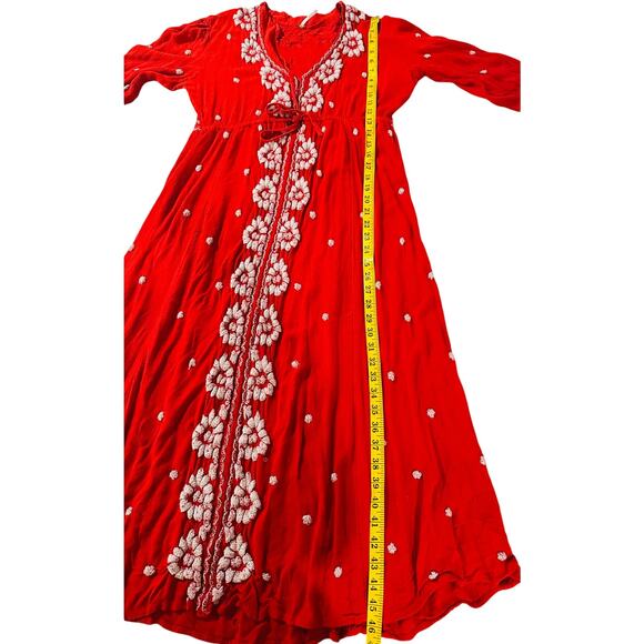 FREE PEOPLE - Embroidered
Fable Midi Dress in Rock N' Roll Red
Combo - NWOT - Picture 8 of 8